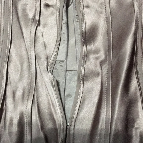 Gorgeous BCBG RUNWAY Dress - Picture 6 of 8